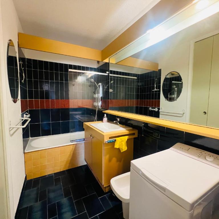 Argelès Plage - T3 spacieux avec parking à 30m de la plage - FR-1-309-242 - Appartement (6 Adultes) - 16