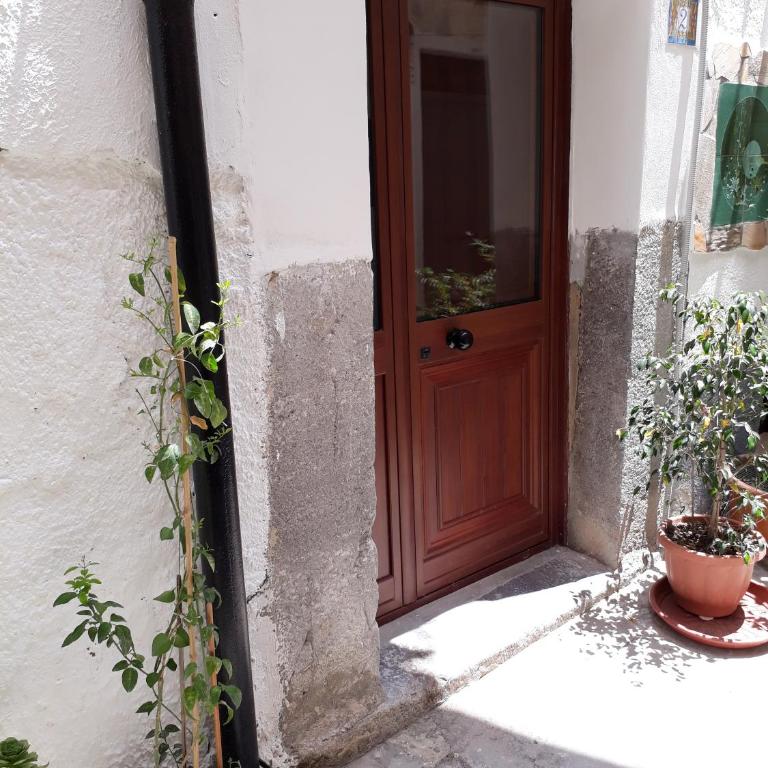Cortile Maggiore Home - Appartamento con 2 Camere da Letto - 12