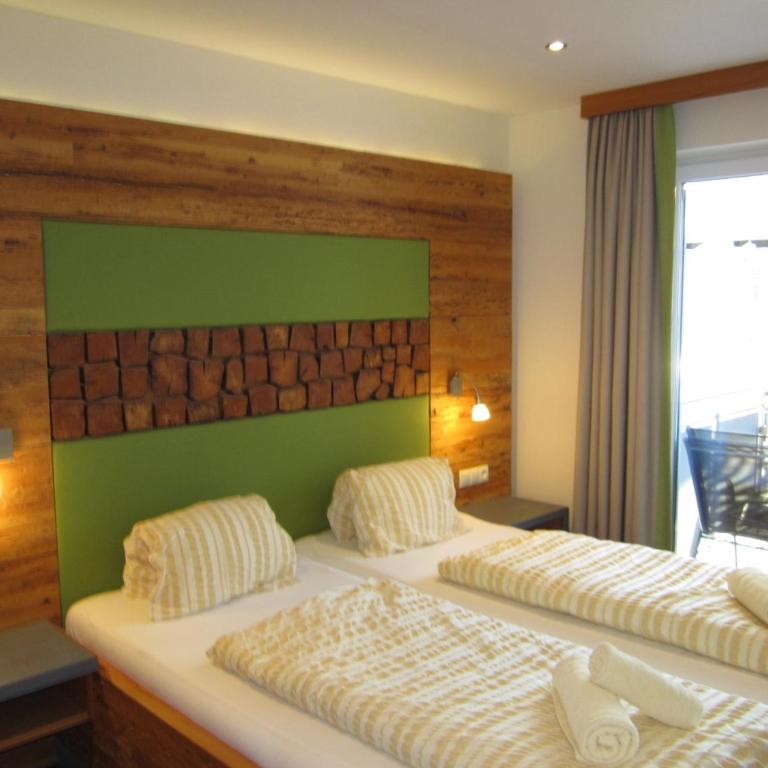 Appartementhaus Gretzel - Apartment mit 2 Schlafzimmern und Balkon - 12