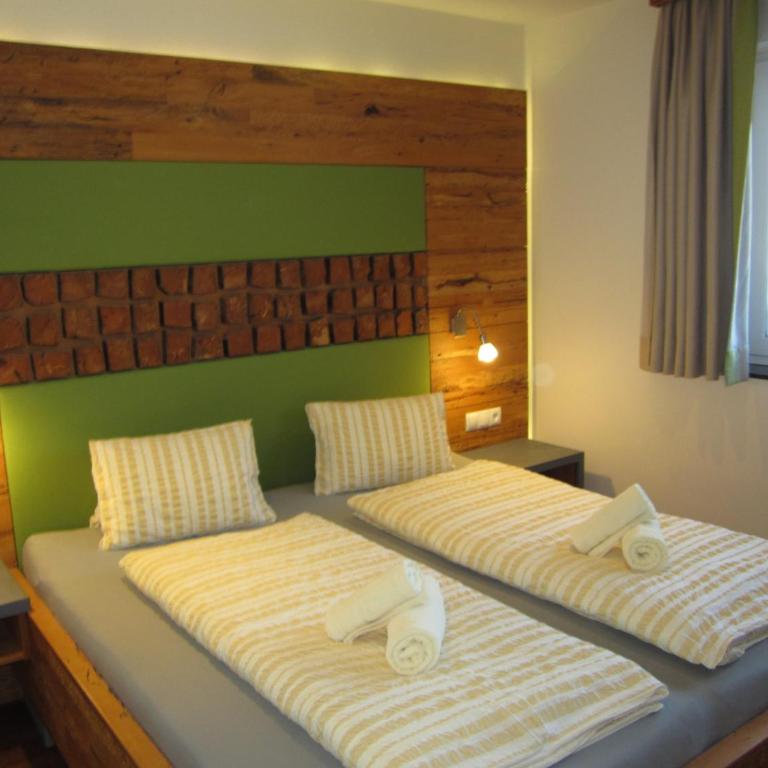 Appartementhaus Gretzel - Apartment mit 3 Schlafzimmern und Terrasse - 17