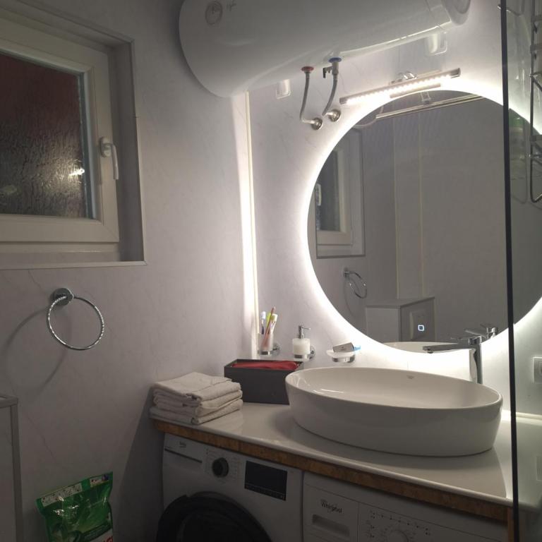 BAH house - Kuća sa 2 Spavaće Sobe - 55