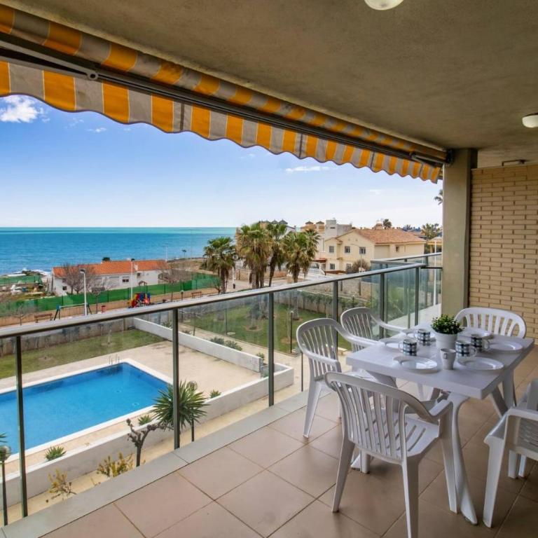 Atico duplex frente al mar ALCOSSEBRE VILLAGE Albert Villas - Apartamento con vistas al mar - 3