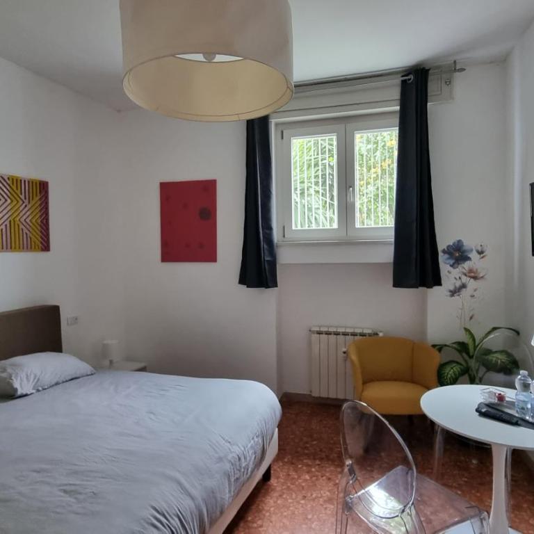 BAM BAM TIBURTINA Guesthouse - Double Room with Private Bathroom - 6