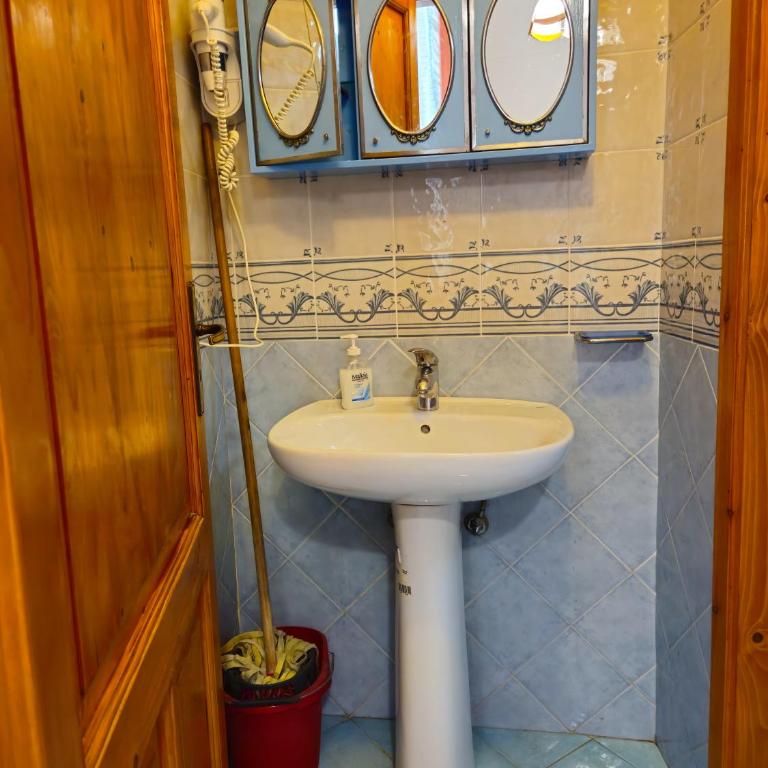 Casa Vittorio B&b - Family Room with Bathroom - 1