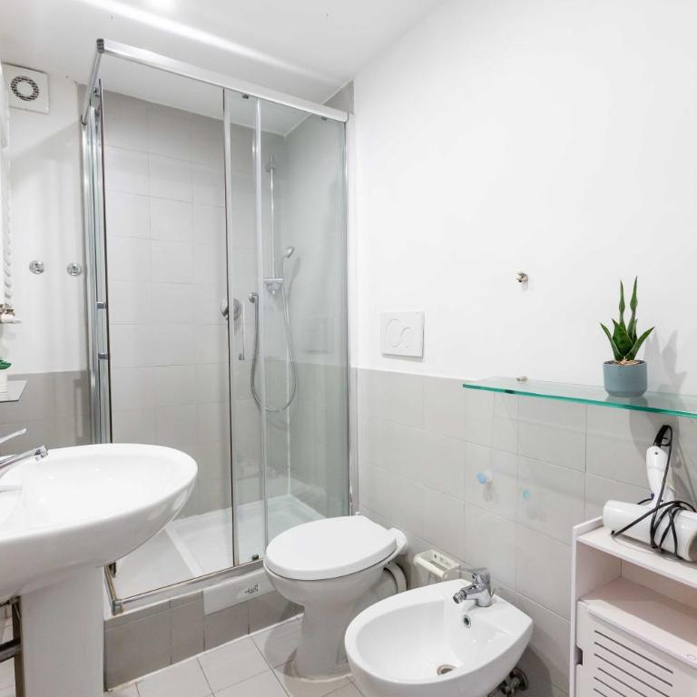 Mini apartment Cairoli 1 - Zeno 42 - Appartamento con 1 Camera da Letto - 24