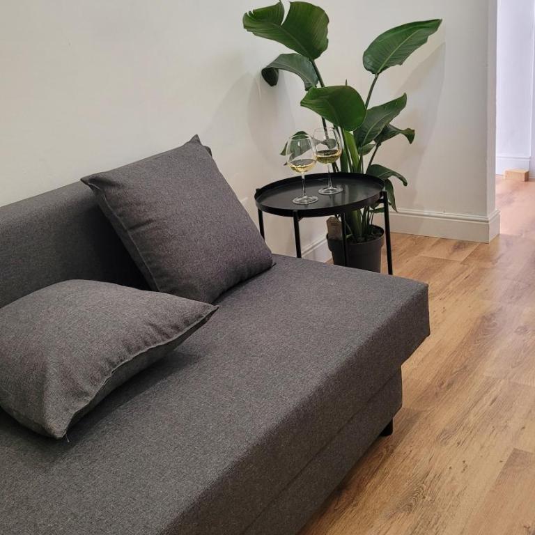 Aretina Florence Villa - Three-Bedroom Apartment - 10