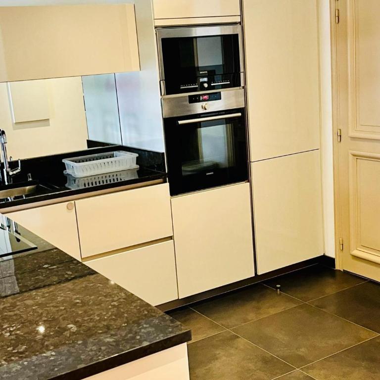 Golden Triangle 2Br/2Ba - Appartement 2 Chambres - 38