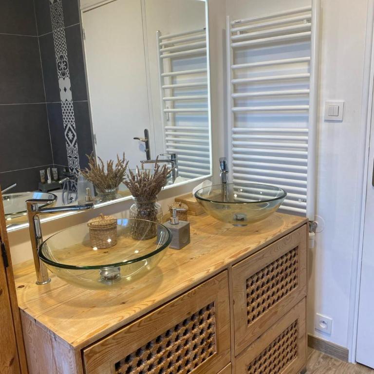 Superbe villa avec piscine, jardin et terrasse aux portes d'Aix en Provence - Casa - 22