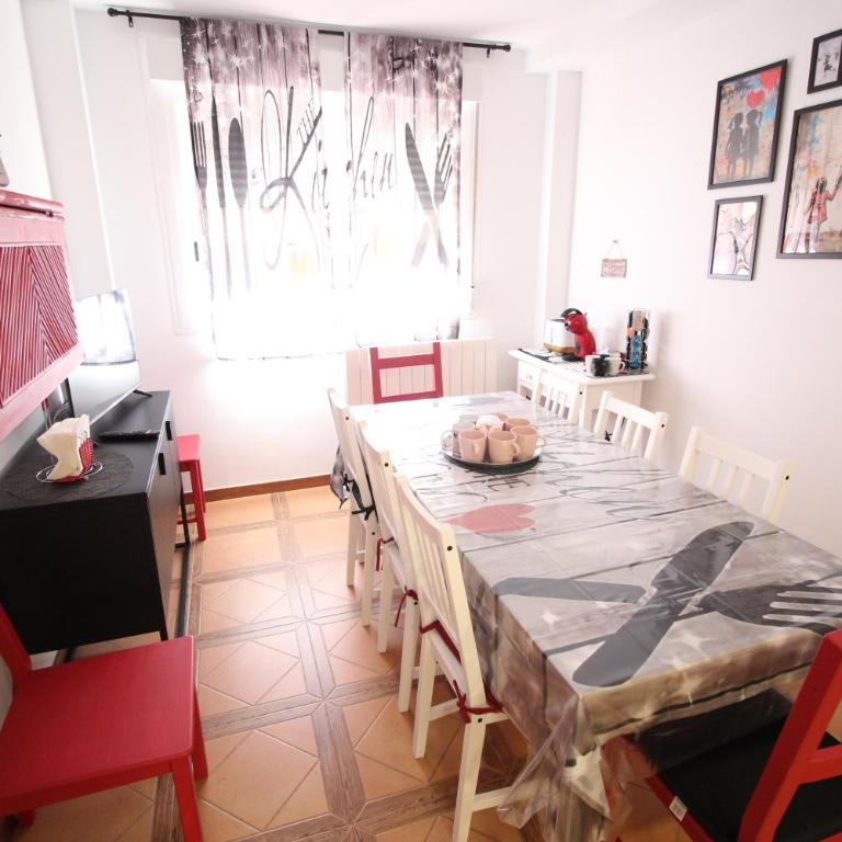 Gran Piso con Parking Privado - Apartment mit 3 Schlafzimmern - 30
