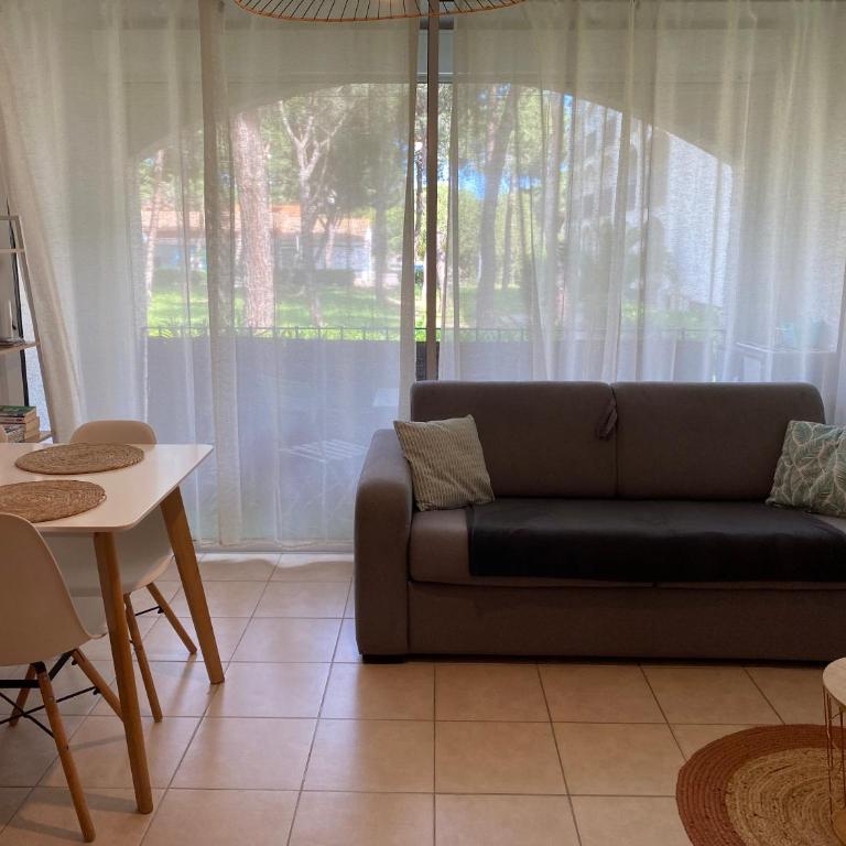 Le Summer, à 2 min de la plage à pied - Appartement - Rez-de-Chaussée - 10