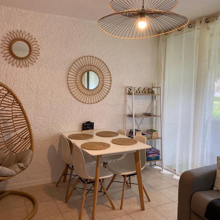 Le Summer, à 2 min de la plage à pied - Appartement - Rez-de-Chaussée - 1
