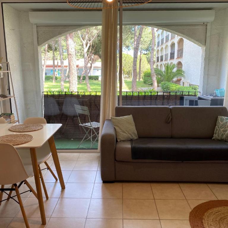 Le Summer, à 2 min de la plage à pied - Appartement - Rez-de-Chaussée - 3