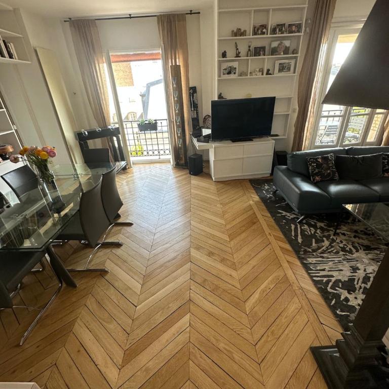 Beautiful Apartment with Seine and Musée d'Orsay View - Appartement 2 Chambres avec Balcon - 3