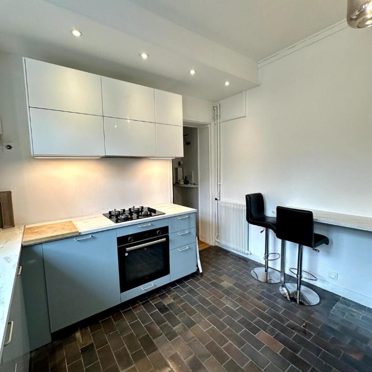Beautiful Apartment with Seine and Musée d'Orsay View - Appartement 2 Chambres avec Balcon - 22