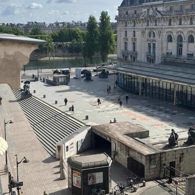 Beautiful Apartment with Seine and Musée d'Orsay View - Appartement 2 Chambres avec Balcon - 26
