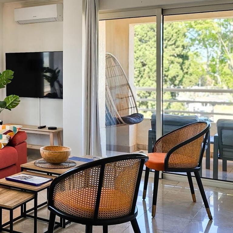 Appartement Luxueux "Entre Bord de Mer & Montagne" - by Résidence La Fontaine - Three-Bedroom Apartment - 3
