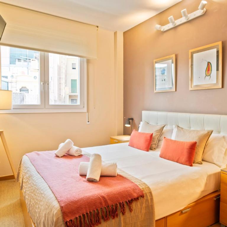 Click&Flat Charming Riera - Two-Bedroom Apartment with Balcony - 4