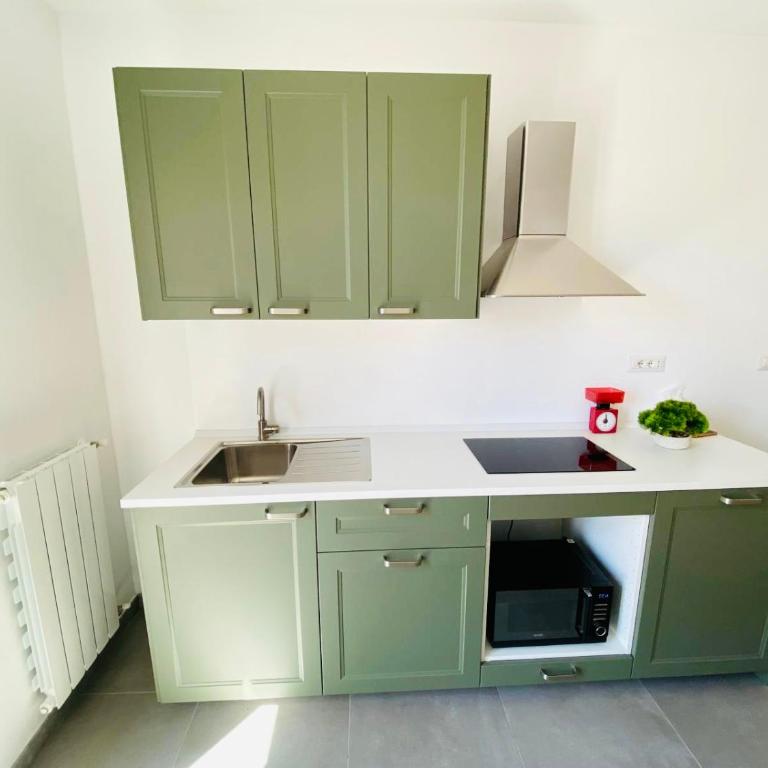 Micrea House Lido Beach - Appartamento con 1 Camera da Letto e Balcone - 12