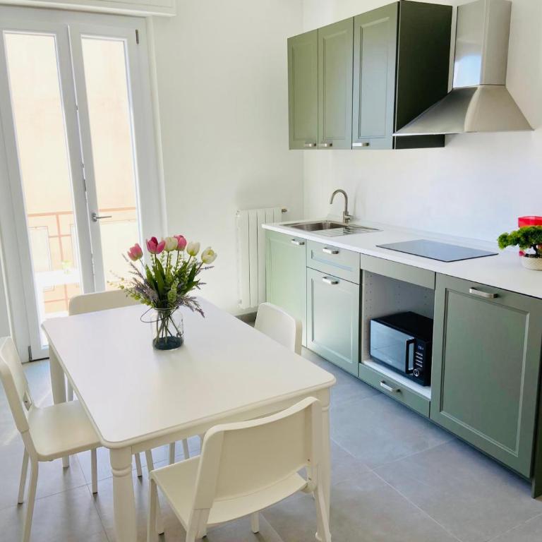 Micrea House Lido Beach - Appartamento con 1 Camera da Letto e Balcone - 14