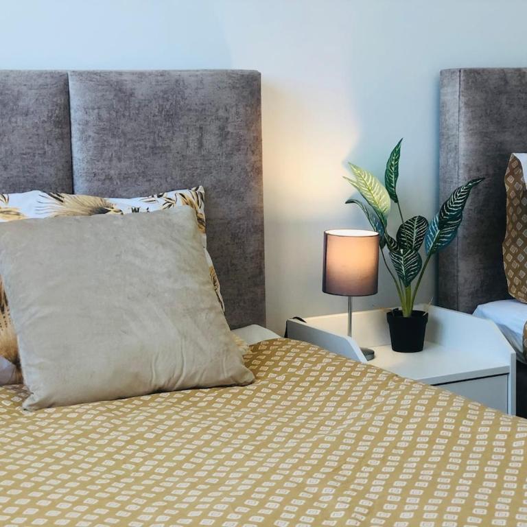 Penthouse Laguna Rosa - Three-Bedroom Apartment - 63