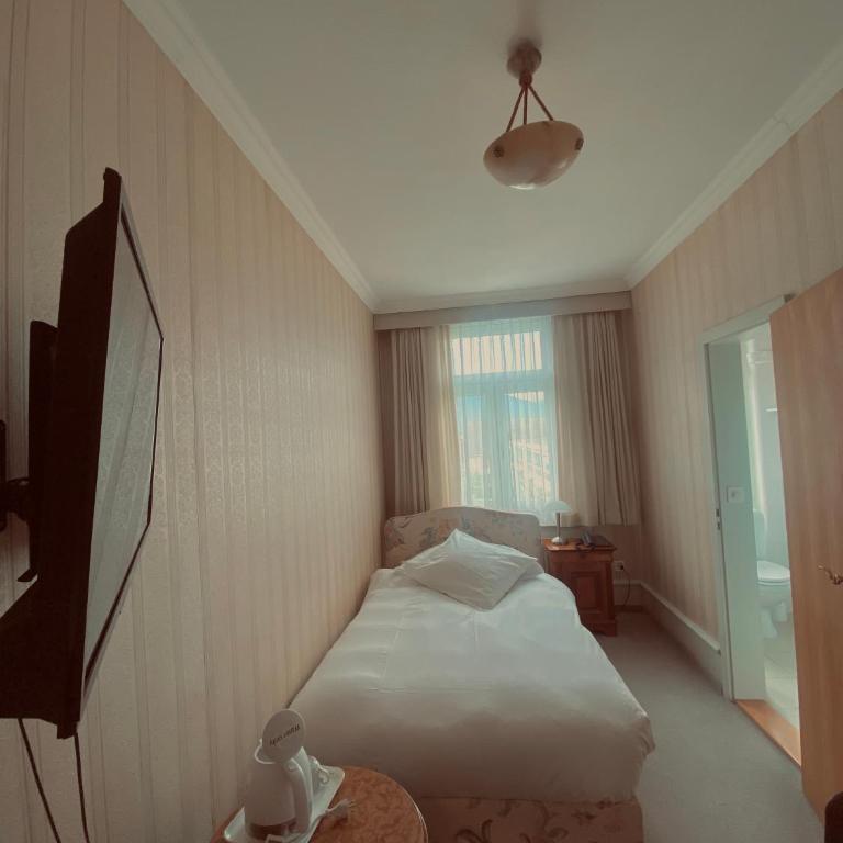 Hotel De La Paix - Standard Single Room - 2