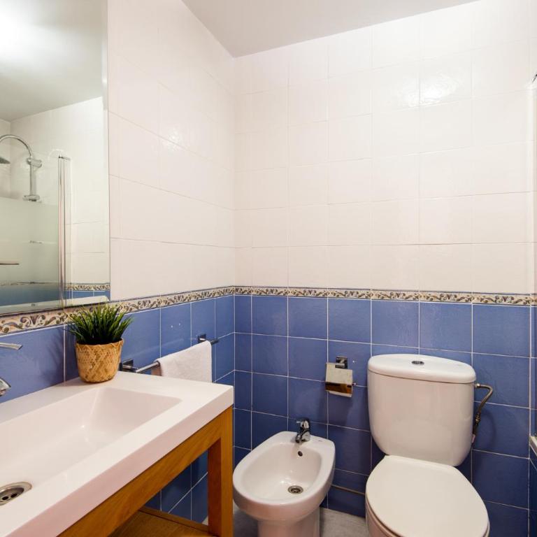 NEW CAPUCHINOS 2bed & 2bath Apartment with Parking - Apartamento de 2 dormitorios - 3