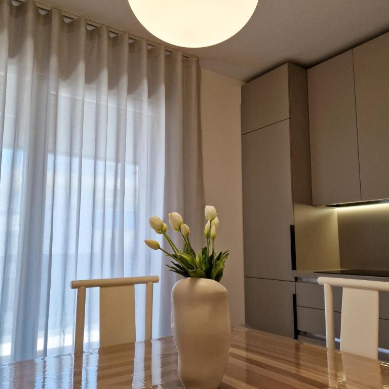 La Vela Luxury Apartment - Appartamento con 2 Camere da Letto e Terrazza - 3