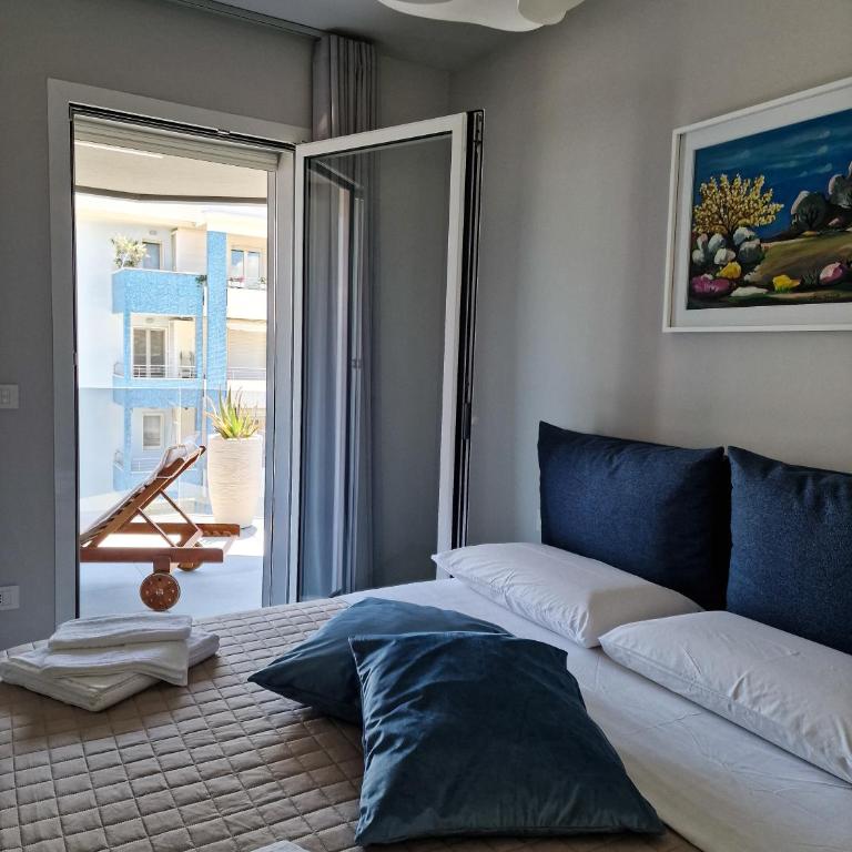 La Vela Luxury Apartment - Appartamento con 2 Camere da Letto e Terrazza - 8