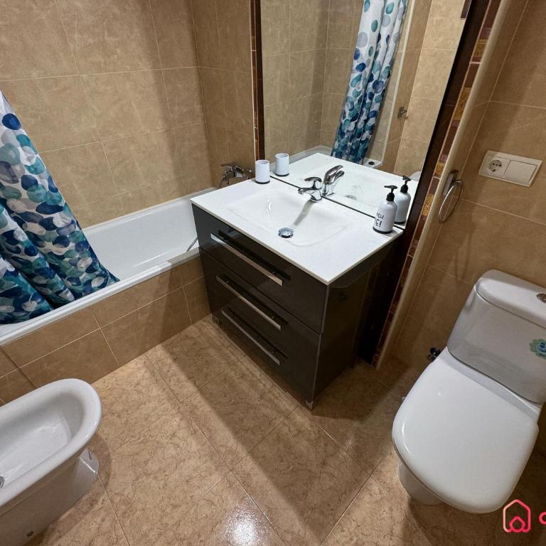 Mar de Letras - Apartamento de 2 dormitorios con balcón - 34
