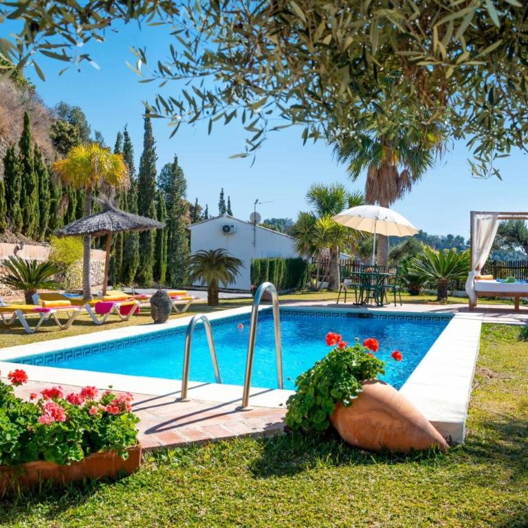 Villa Paraiso by Villa Plus - Villa - 3