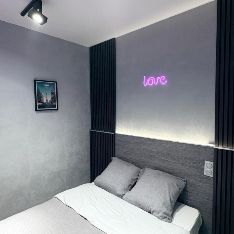 Hotel de Touraine Belleville - Chambre Double - 1