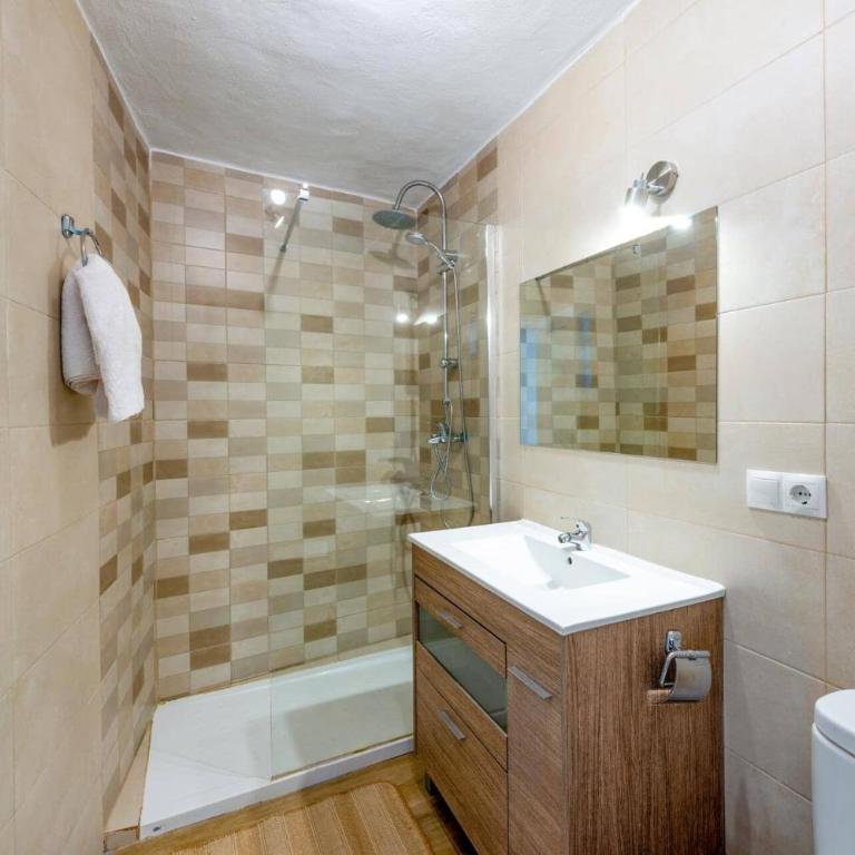Villa Piedras Blancas by Villa Plus - Villa - 14
