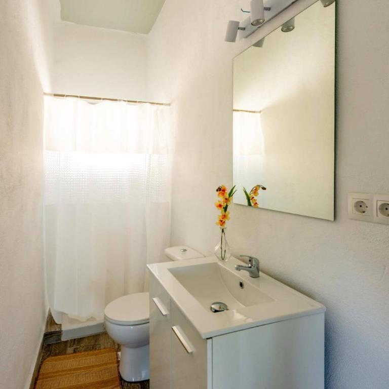 Villa Piedras Blancas by Villa Plus - Villa - 22
