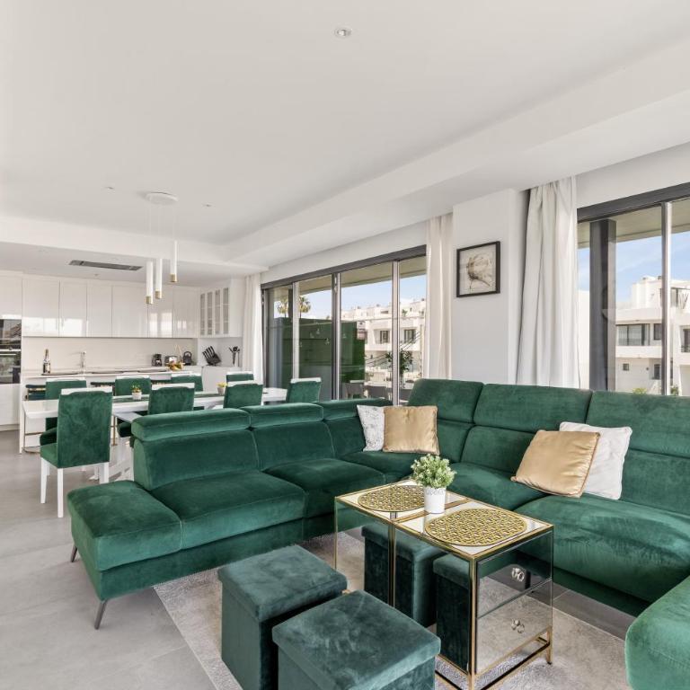 Luxury Apartment Agnieto - The View Fuengirola - Apartamento de 3 dormitorios - 2