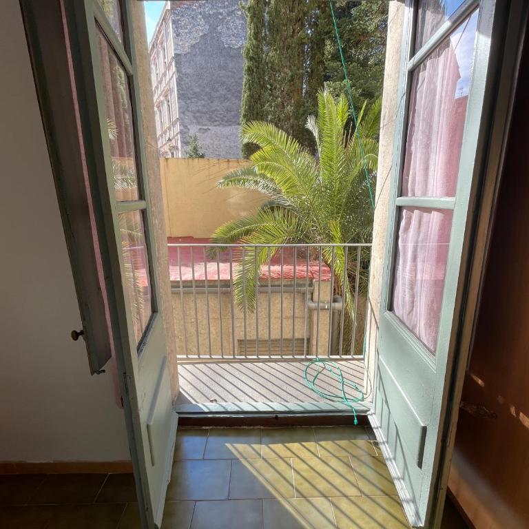 Pensión Borràs - Habitación Doble con baño privado - 1 o 2 camas - 5