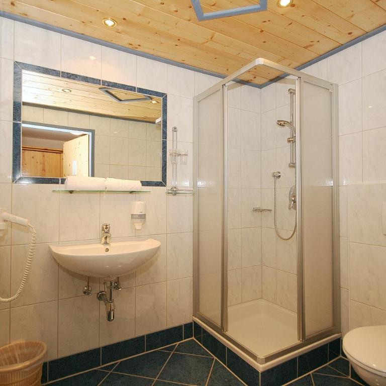Hotel Cafe' Hermann - Apartment mit 2 Schlafzimmern und Bergblick - 2