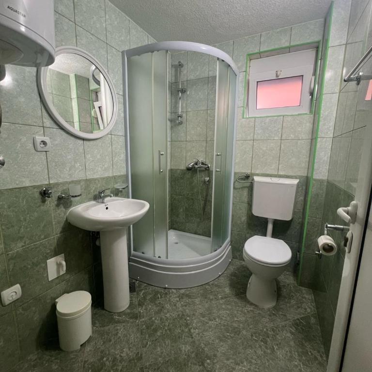 Montana Mare - Dvokrevetna Soba sa Bračnim Krevetom - 3