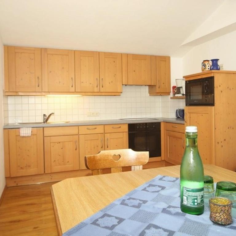 Hotel Cafe' Hermann - Apartment mit 2 Schlafzimmern und Bergblick - 4