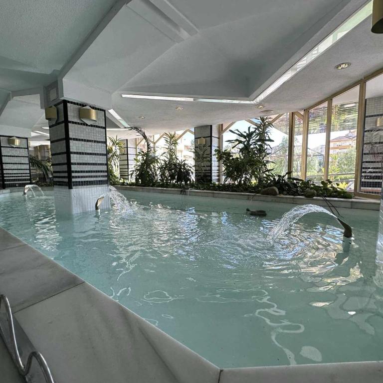 Luxury frontal al mar, Benalbeach - One-Bedroom Apartment - 42