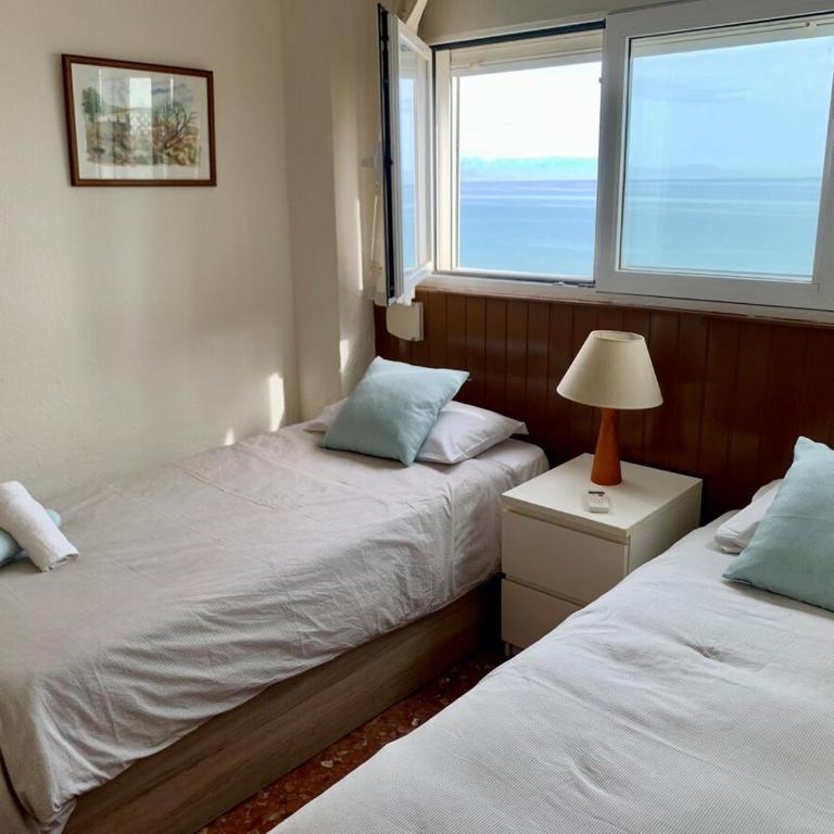 Carihuela beachfront penthouse, unique views - Apartamento de 2 dormitorios con vistas al mar - 50