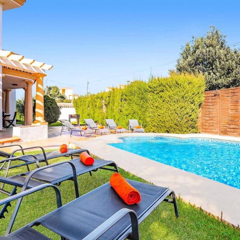 Villa Noguera Mediterraneo by Villa Plus - Villa - 4