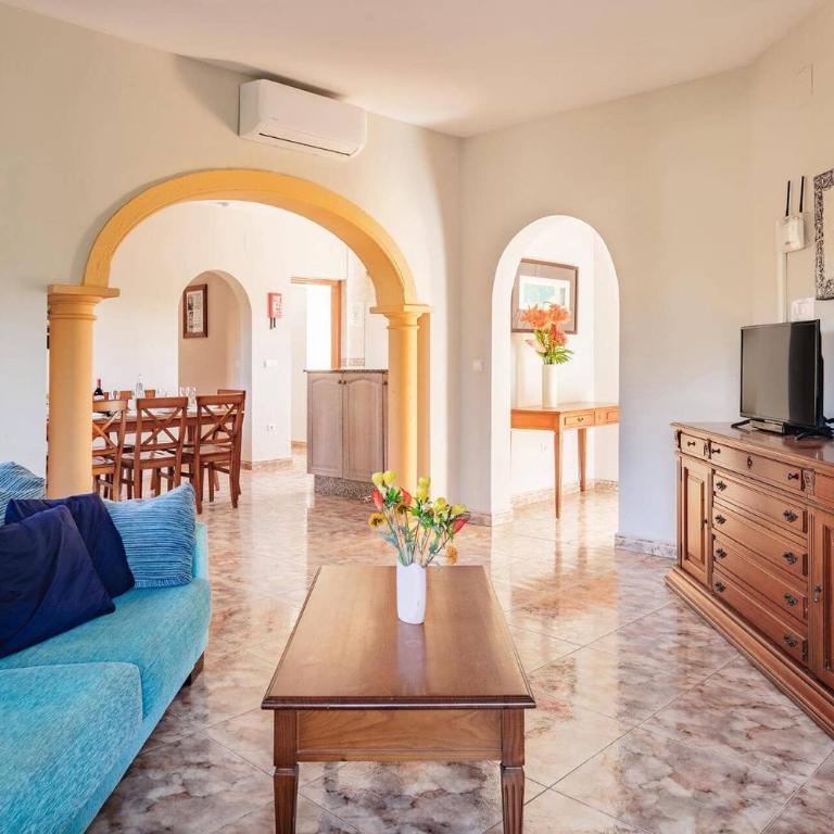 Villa Noguera Mediterraneo by Villa Plus - Villa - 6
