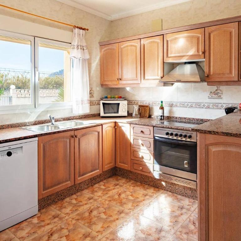 Villa Noguera Mediterraneo by Villa Plus - Villa - 14