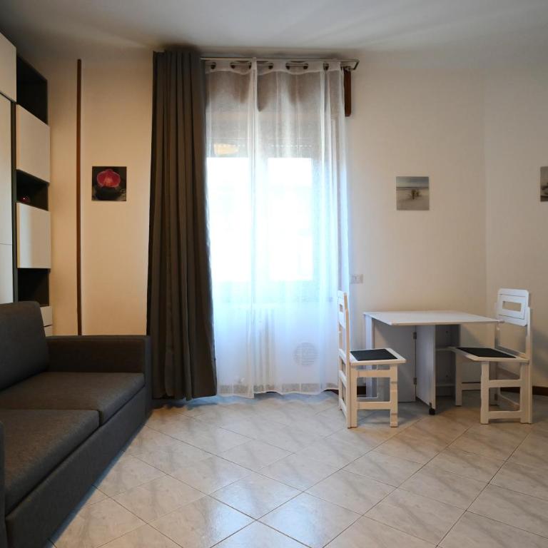 Casa di Cesare - monolocale silenzioso a 15min Duomo e 5' MM3 - One-Bedroom Apartment - 10