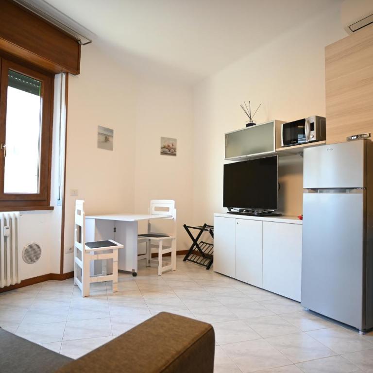 Casa di Cesare - monolocale silenzioso a 15min Duomo e 5' MM3 - One-Bedroom Apartment - 11