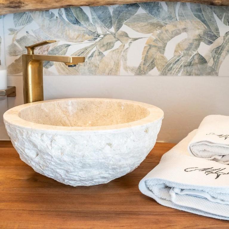 Loft & Spa Scandinave Romantique, King Size, TV 65 - One-Bedroom Apartment - 12