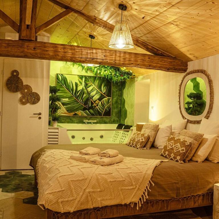 Loft & Spa Scandinave Romantique, King Size, TV 65 - One-Bedroom Apartment - 21