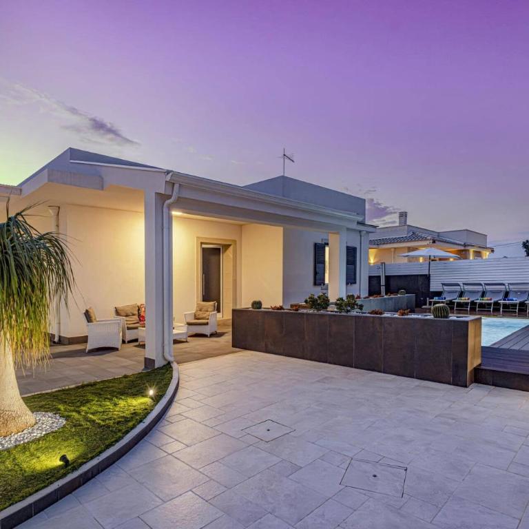 Villa Loredana by Villa Plus - Villa - 9