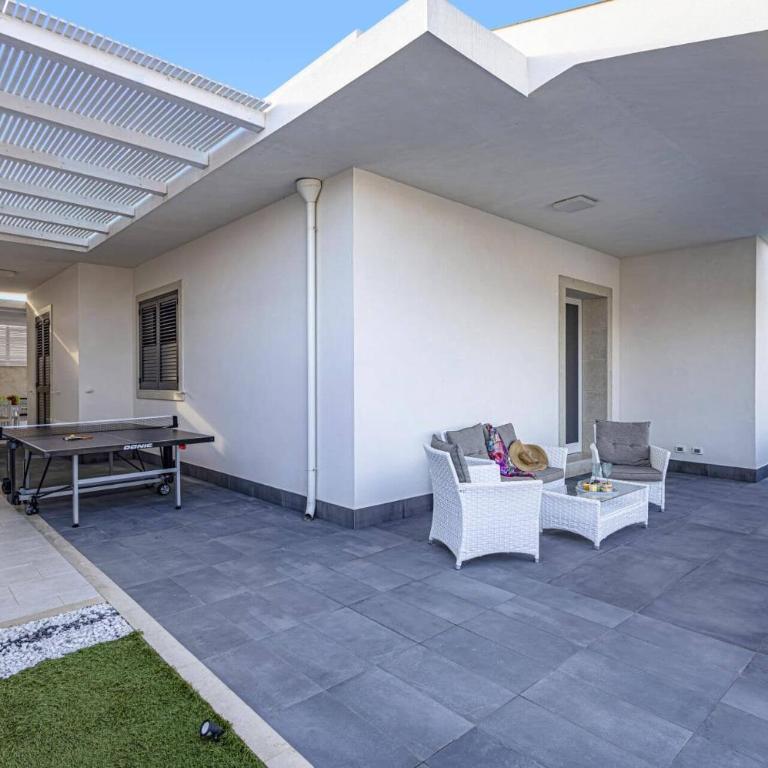 Villa Loredana by Villa Plus - Villa - 16