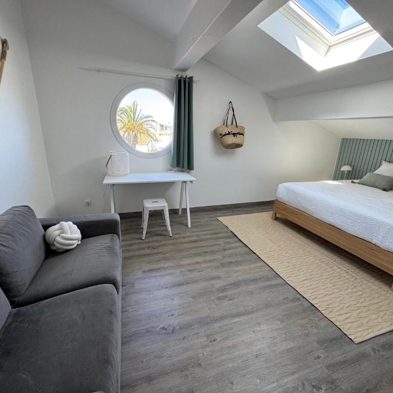 Villa Moana Lagune 4 chambres, 4 salles de bain, piscine privative chauffée à 30 degrés toute l année, balnéo, terrain de pétanque privé, ping-pong - Villa - 18